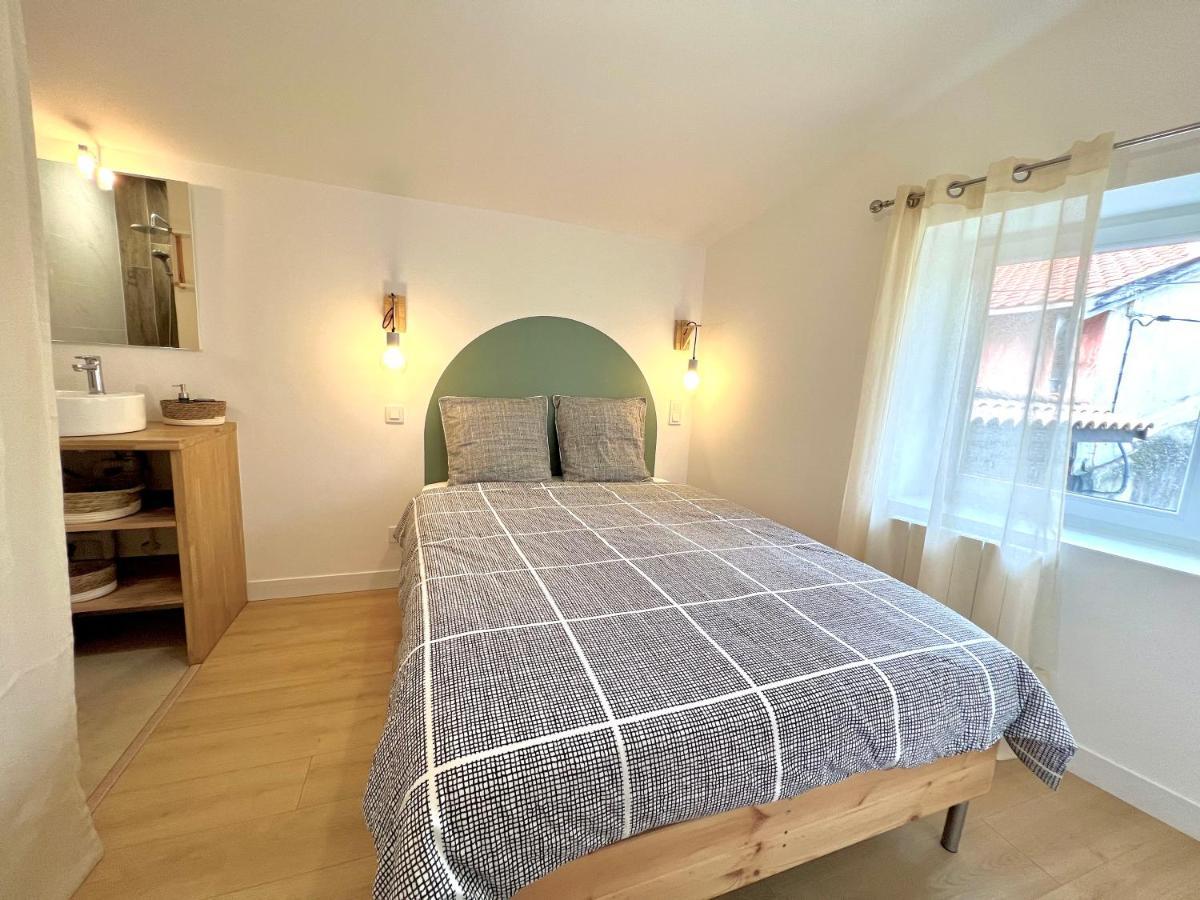 Suite ~ Romance Estivale ~ A 15 Min De Lyon Мирибел Екстериор снимка